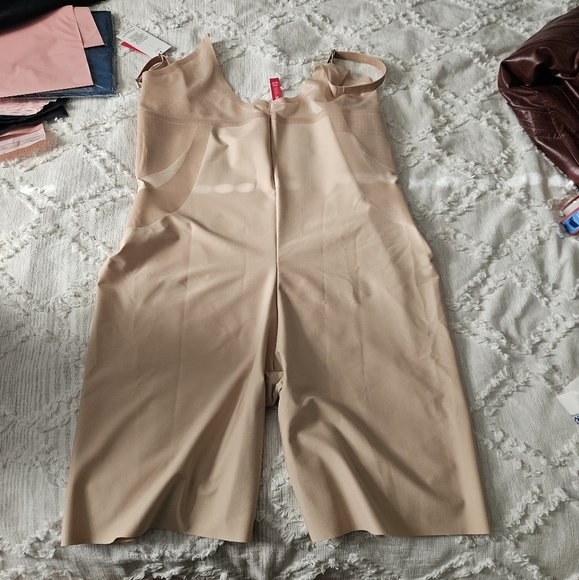 SPANX open-bust mid-thigh bodysuit with thinspiration 2.0- size 3X NWT - Picture 6 of 7